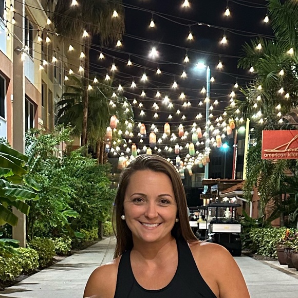 Meet your Posher, Brittany - Picture 1 of 1